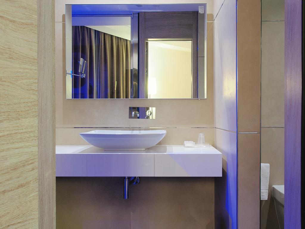 Tenuta Contessa Farm & Cosenza Hotel 3*